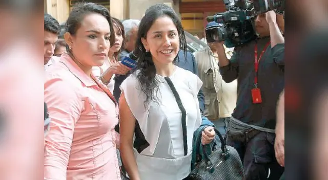 Nadine Heredia arremete nuevamente contra el ex presidente Alan García Nadine Heredia arremete nuevamente contra el ex presidente Alan García