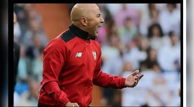 Sampaoli sufrió la derrota del Sevilla Sampaoli sufrió la derrota del Sevilla