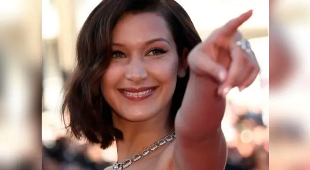 Bella Hadid tuvo un desperfecto con su vestuario Bella Hadid tuvo un desperfecto con su vestuario