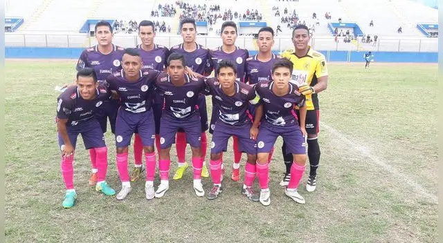 Geminis de Comas logró su pase a la tercera fase de la interdistrital de la Copa Perú -Lima FOTO: Calle Deportiva Geminis de Comas logró su pase a la tercera fase de la interdistrital de la Copa Perú -Lima FOTO: Calle Deportiva