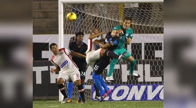 Leao Butrón, portero de Alianza estará hoy en el arco ante Bolognesi en Tacna