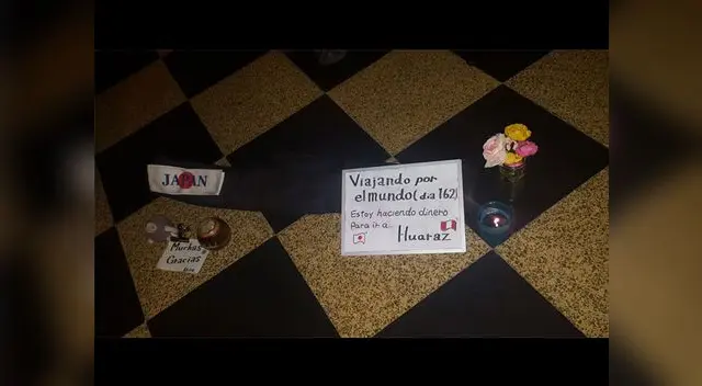 El oriental lleva un registro de viaje