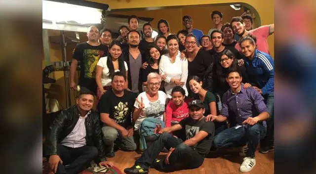 El elenco de "Solo una madre" felices por el final