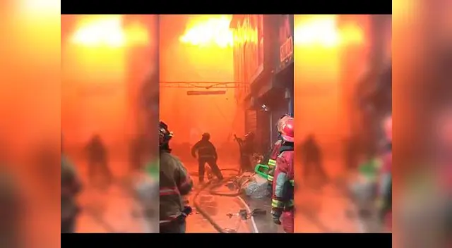 Incendio de Mesa Redonda consumió 26 negocios