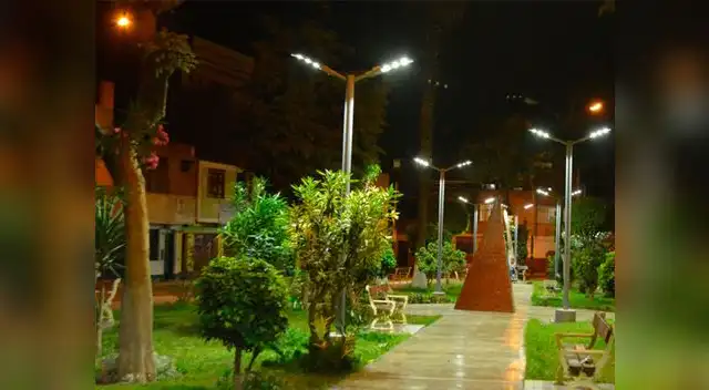 Calles y parques de Carmen de la Legua lucen moderno sistema de iluminación