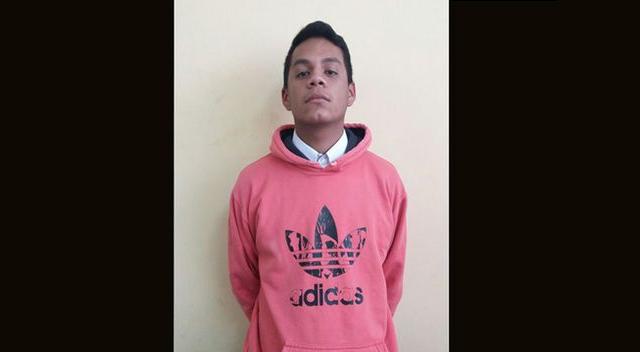 Sujeto fue detenido por la policía y llevado a la Fiscalía acusado de extorsión