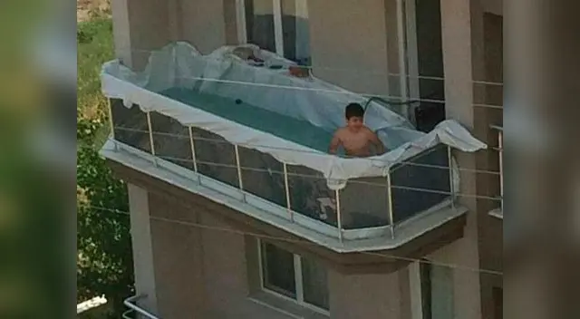 Niño es viral en Twitter por querer bañarse en piscina