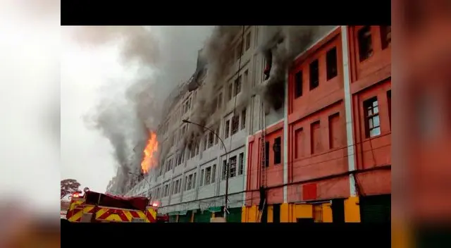 Incendio en Las Malvinas: Basombrío calificó de “crimen” siniestro ocurrido en almacén Incendio en Las Malvinas: Basombrío calificó de “crimen” siniestro ocurrido en almacén
