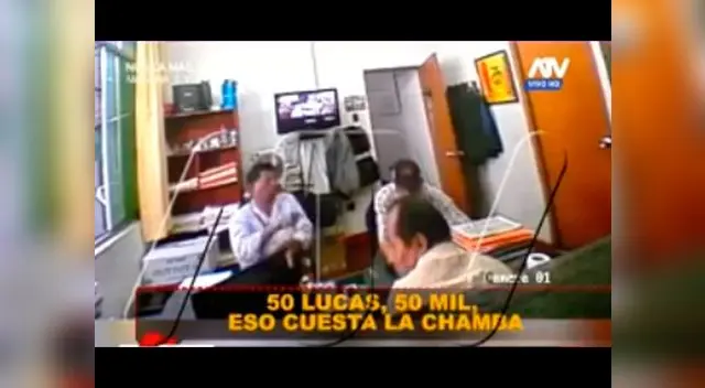 Certificado de Defensa Civil era negociado por trabajador de la Municipalidad de LIma Certificado de Defensa Civil era negociado por trabajador de la Municipalidad de LIma