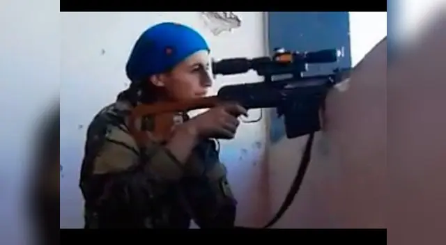 Francotiradora kurda casi pierde la vida Francotiradora kurda casi pierde la vida