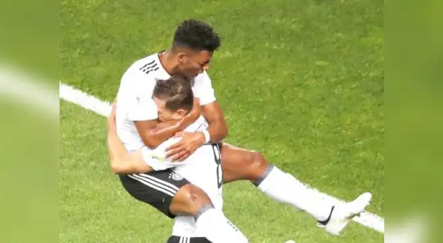 Pánzes golearon a México y enfrentarán a Chile en la gran final de la Copa Confederaciones Pánzes golearon a México y enfrentarán a Chile en la gran final de la Copa Confederaciones