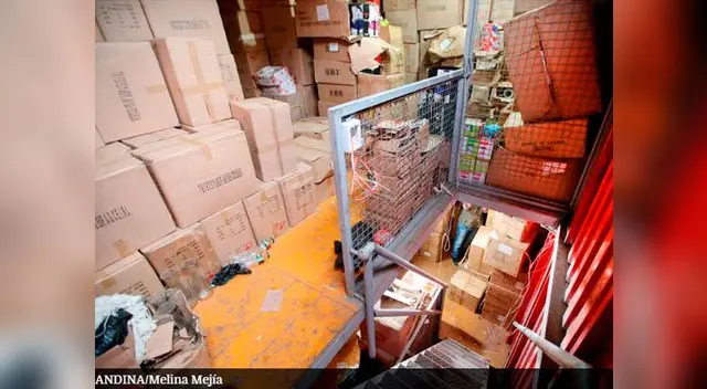 Cajas por todos lados