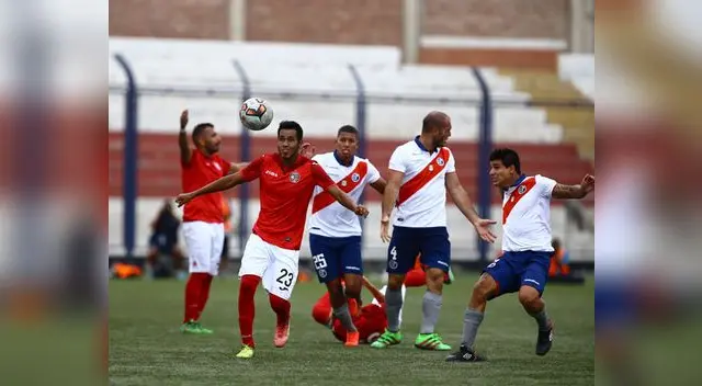 Aurich y Municipal no ganaron un punto sino perdieron dos