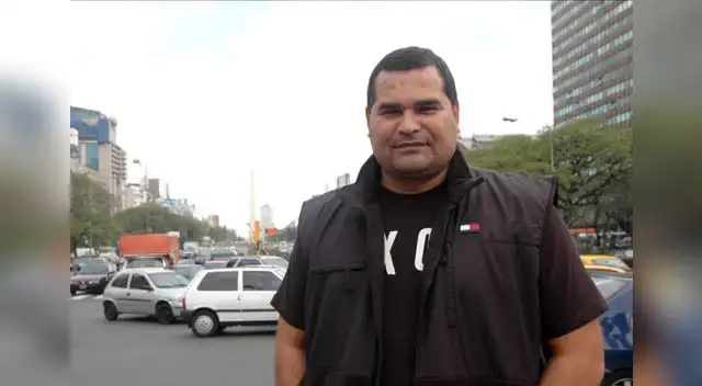 Chilavert se enfrentó a hinchas de River Chilavert se enfrentó a hinchas de River