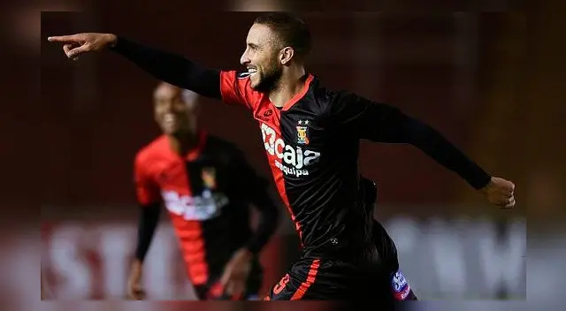 Dos goles de Emanuel Herrera le permitió al Melgar ganar por 2-0 al UTC. Dos goles de Emanuel Herrera le permitió al Melgar ganar por 2-0 al UTC.