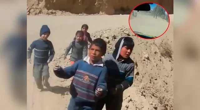 Niños se emocionan al ver camioneta y agradece ayuda de conductor en Cusco Niños se emocionan al ver camioneta y agradece ayuda de conductor en Cusco