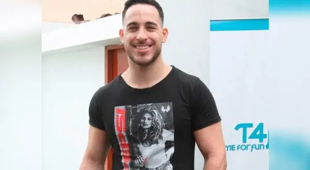 Eyal Berkover se quedará en el Perú hasta el momento Eyal Berkover se quedará en el Perú hasta el momento