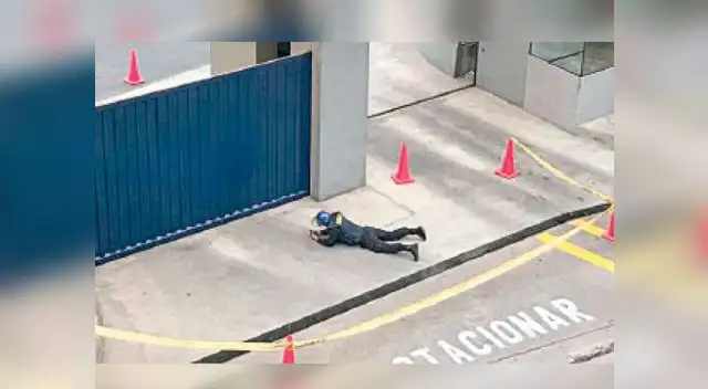 Granadas fueron abandonadas dos horas antes de la hora de ingreso de los alumnos en la puerta número 2