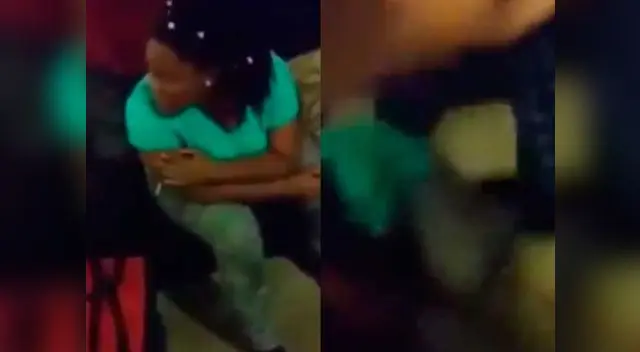 Joven es obligada a tener sexo oral durante transmisión en vivo Joven es obligada a tener sexo oral durante transmisión en vivo