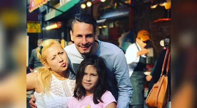 Ahora son una familia feliz Ahora son una familia feliz