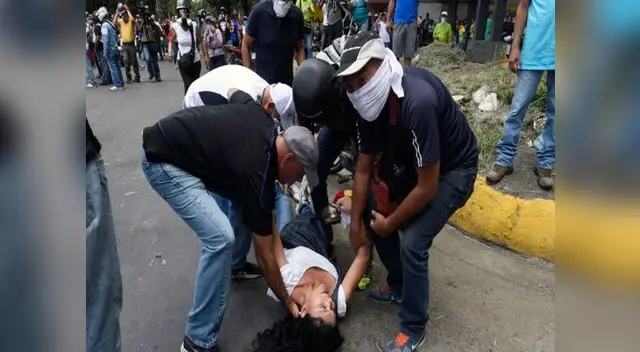 Violencia durante plebiscito en Venezuela