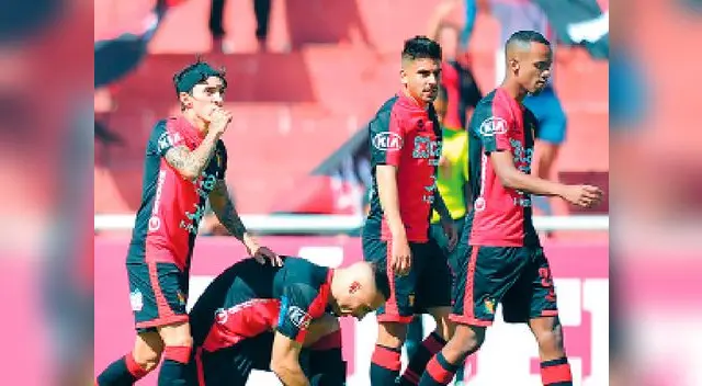 Omar Fernández celebra su gol Omar Fernández celebra su gol