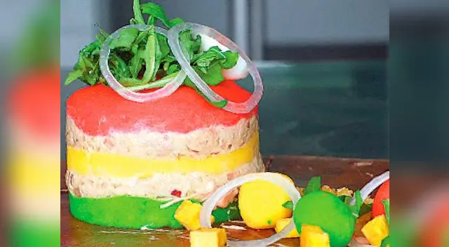 Causitas de colores con atún