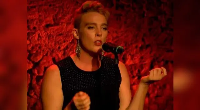 Fans consternados por muerte de cantante en pleno concierto