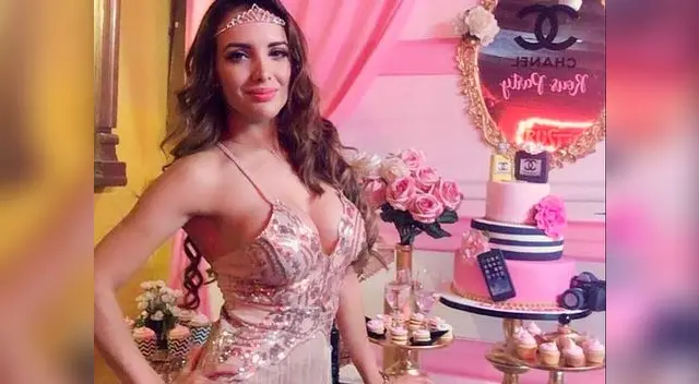 Rosángela emocionada porque el amor ha tocado nuevamente su puerta Rosángela emocionada porque el amor ha tocado nuevamente su puerta