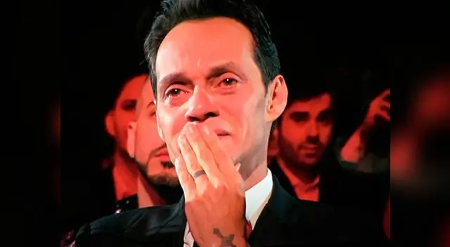 "¡Mami me vas a hacer tanta falta!", escribió hoy Marc Anthony al comunicar que su madre murió