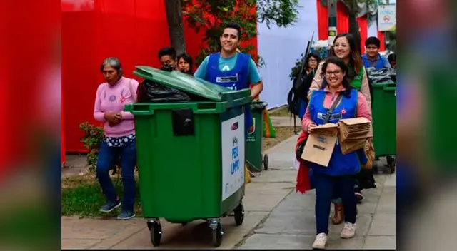 Toneladas de residuos sólidos se recogieron de las calles