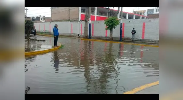 Aniego genera gran congestión vehicular en Chorrillos