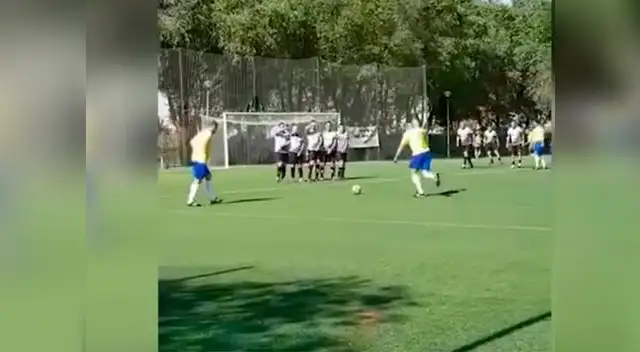 Roberto Carlos aún tiene esa potencia en sus disparos