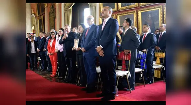 el chavismo instaló su Asamblea Constituyente en Venezuela el chavismo instaló su Asamblea Constituyente en Venezuela
