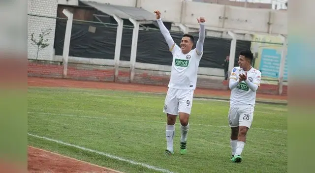 Gerson Panduro es uno de los mas altos valores del Sport Victoria marcó un gol en el triunfo 2-0 ante Coopsol. FOTO: Segunda División Gerson Panduro es uno de los mas altos valores del Sport Victoria marcó un gol en el triunfo 2-0 ante Coopsol. FOTO: Segunda División