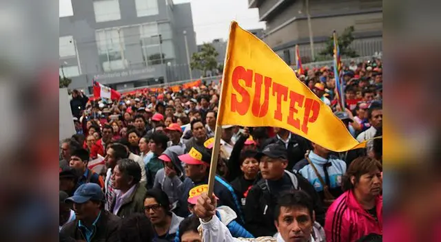 Los maestros deben volver a clases o serán multados Los maestros deben volver a clases o serán multados