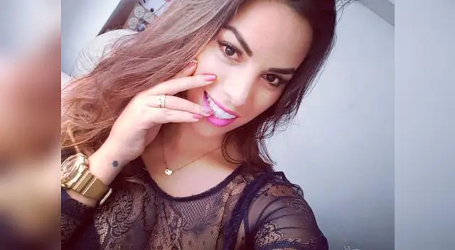 Aída Martínez se puso un lacito en este regalo que le dio a sus seguidores