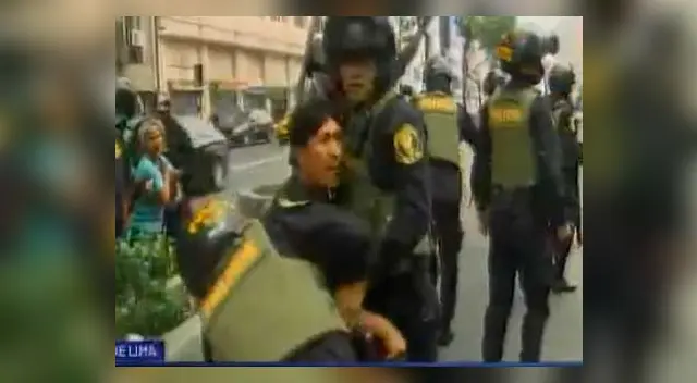 Nuevo enfrentamientos entre maestros revoltosos y efectivos de la PNP