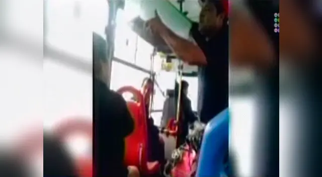Venezolano que vende empanadas para sobrevivir en Lima es atacado por pasajeros de bus Venezolano que vende empanadas para sobrevivir en Lima es atacado por pasajeros de bus