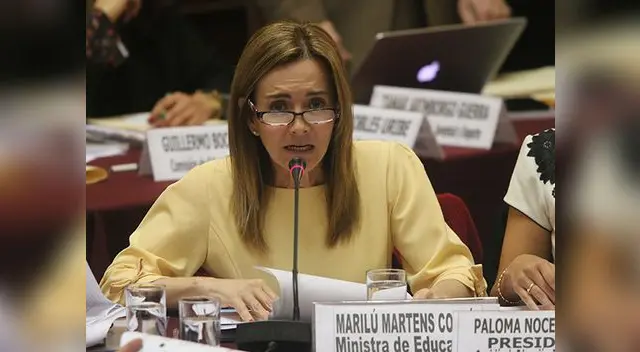 Ministra tiene hoy en sus manos la solución al conflicto que afecta a 3 mllones de escolares.