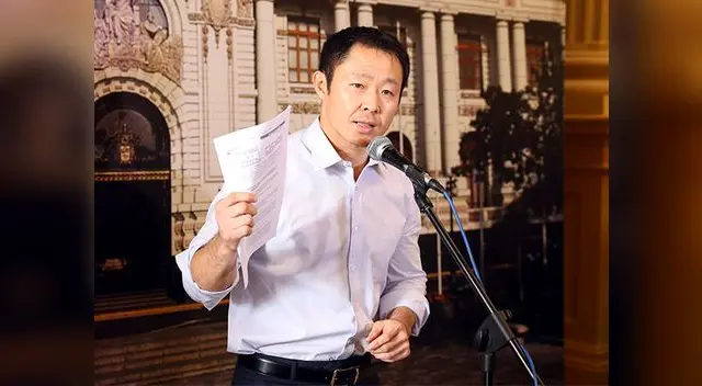 Kenji preocupado por la situación de los niños.