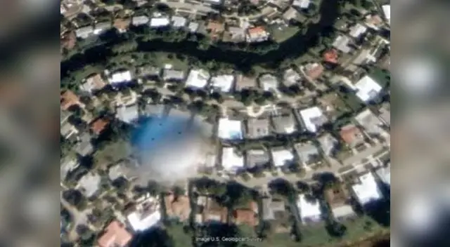 Este OVNI fue censurado por Google Maps ¿Nos ocultan algo? Este OVNI fue censurado por Google Maps ¿Nos ocultan algo?