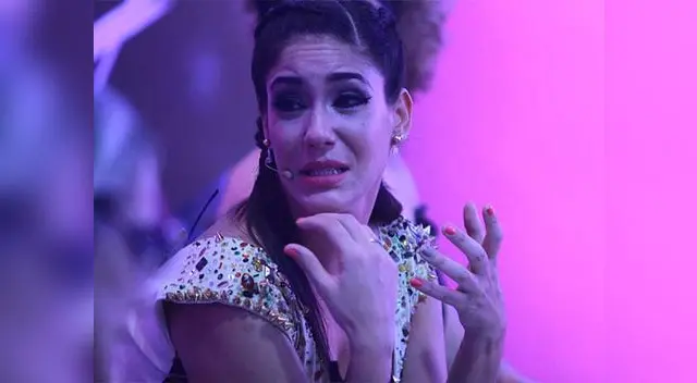 Tilsa Lozano llora porque la miran feo