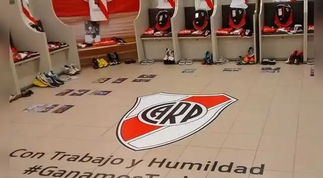 River decora el vestuario cuando juega en la 'Bombonera'