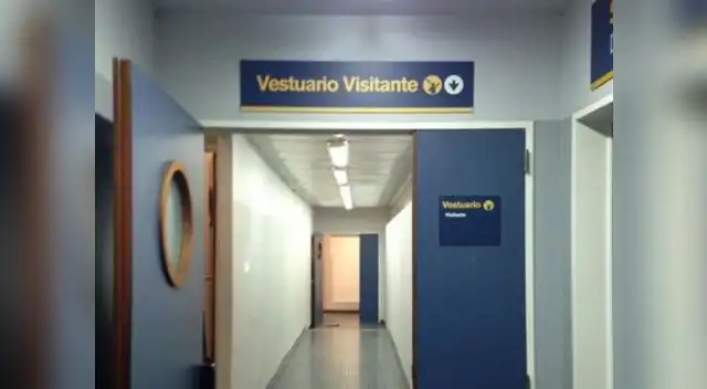 Así lucel vestuario visitante de la 'Bombonera'