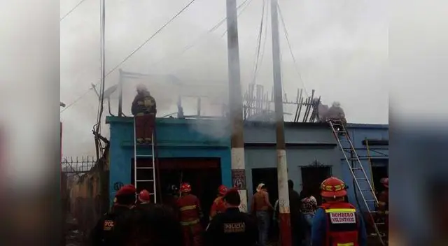 Incendio consume varias viviendas de una quinta en el Callao