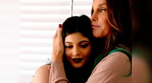 Kylie Jenner se encuentra embarazada