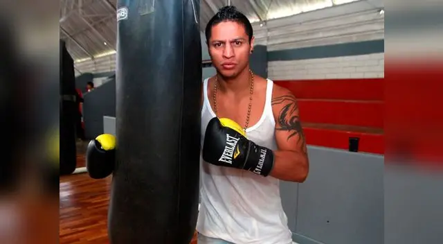 Jonathan Maicelo insultó a usuarios de Facebook Jonathan Maicelo insultó a usuarios de Facebook