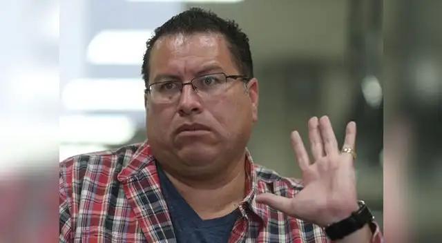 Phillip Butters le dice a reportera que no sabe nada de fútbol [VÍDEO ...