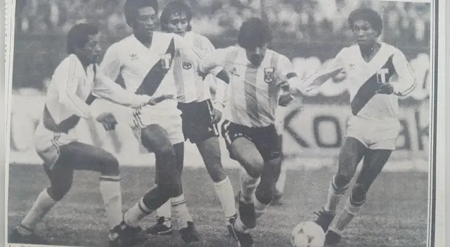 Maradona ante Perú en 1985